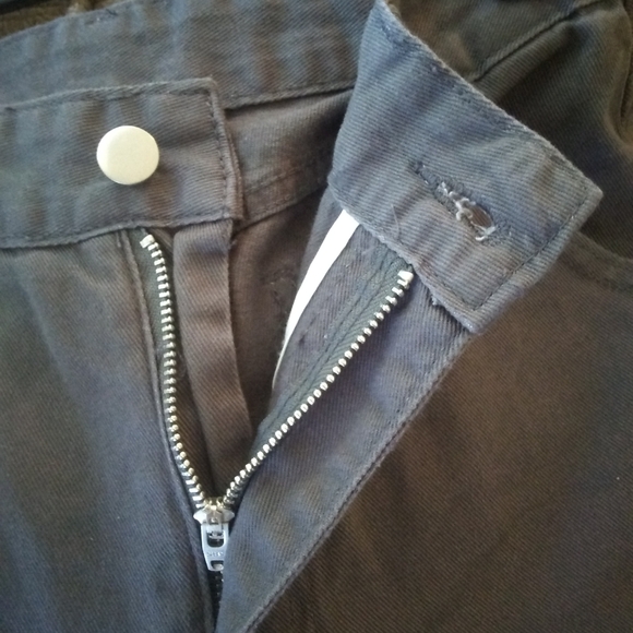 SHEIN Cargo Jeans - Picture 5 of 10